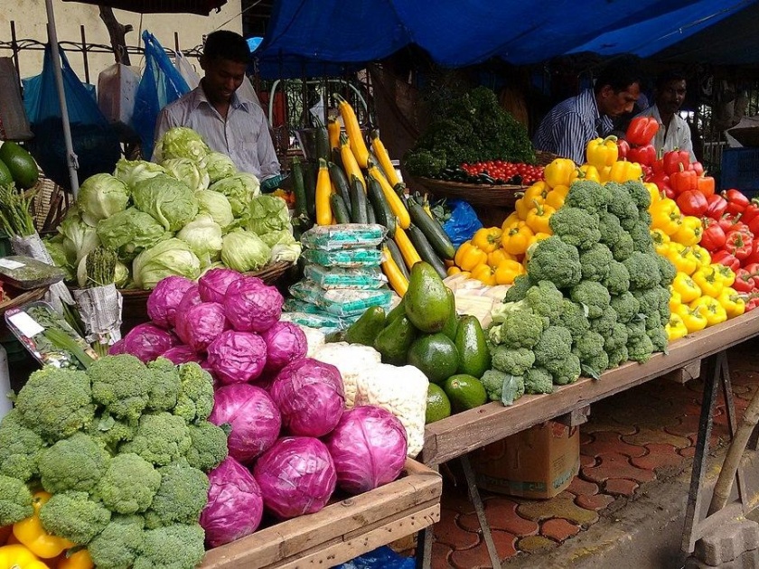 Coronavirus: No one should purchase vegetables from Muslim vendors says BJP MLa pnm | Coronavirus: मुस्लिमांकडून भाज्या खरेदी करू नका; भाजपा आमदाराचं धक्कादायक विधान