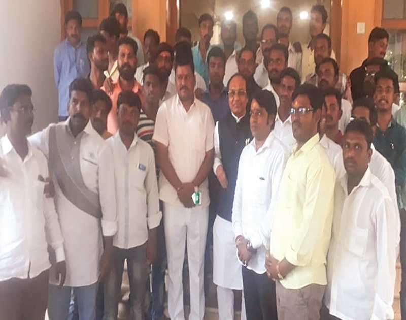 Shirdi and Shrirampurat Mathang community candidates: Madhukar Kamble | शिर्डी व श्रीरामपूरात मातंग समाजाचे उमेदवार : मधुकर कांबळे