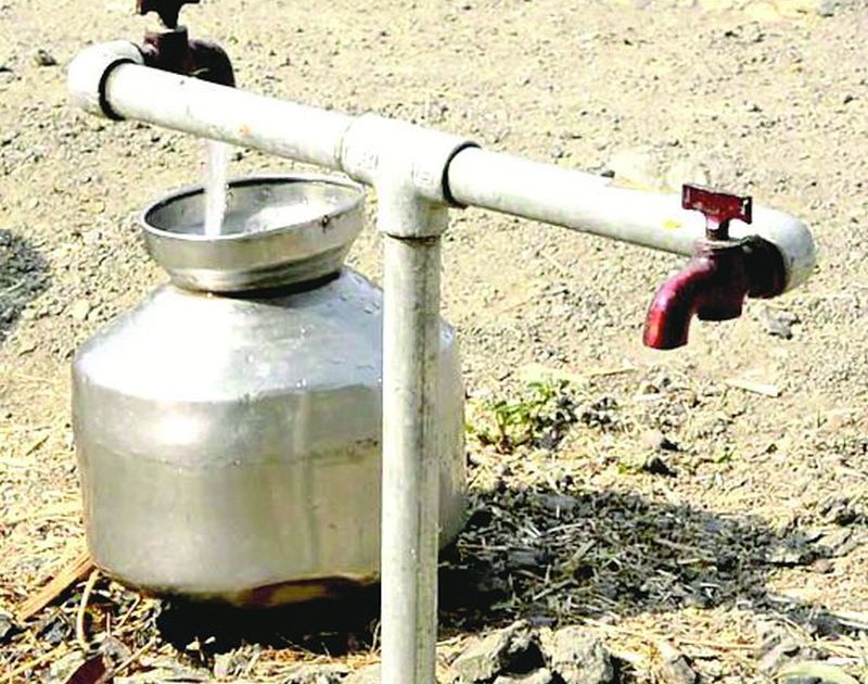 450 crore in the air for 381 water supply schemes in Buldana district | बुलडाणा जिल्ह्यातील ३८१ पाणीपुरवठा योजनांसाठी हवेत ४५० कोटी