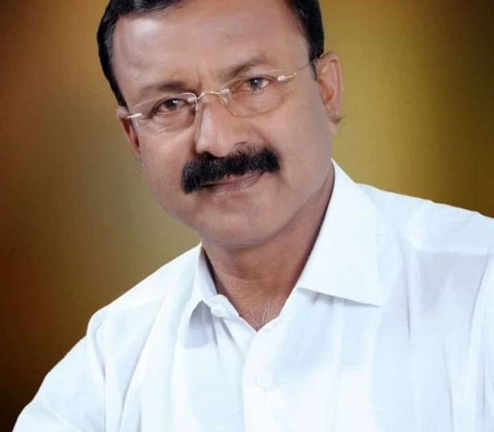 Q. of Dindori. Kailash Mawal as the mayor | दिंडोरीच्या प्र. नगराध्यक्षपदी कैलास मवाळ