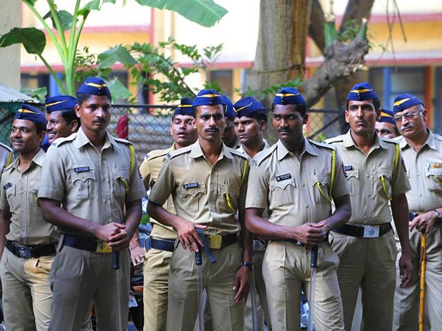 More than 40,000 policemen to arrange Ganeshotsav mumbai | गणेशोत्सवाच्या बंदोबस्तासाठी ४० हजारांहून अधिक पोलीस