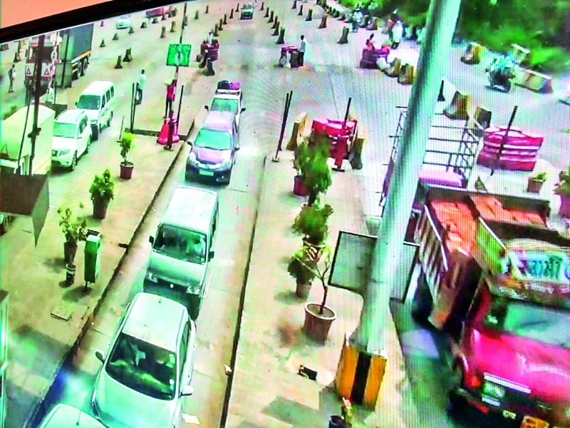 The only option is to delete Khed-Shivapur toll plaza | खेड-शिवापूरचा टोलनाका हटविणे हाच पर्याय