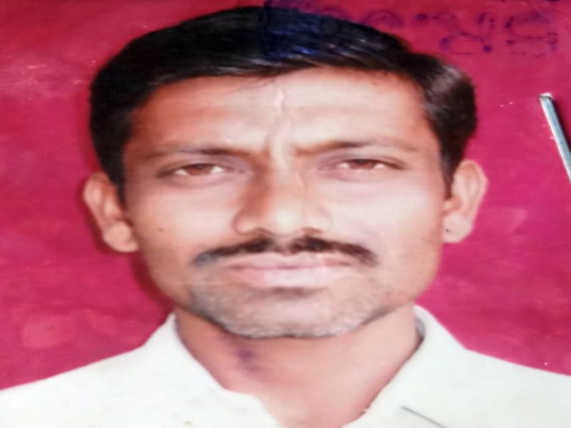 Suicide of Bhadane farmer in Shindkheda taluka | शिंदखेडा तालुक्यातील भडणे येथील शेतक-याची आत्महत्या