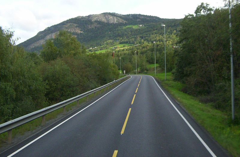 Assessment of 21,000 km of roads across the country | देशभरातील २१ हजार किमीच्या रस्त्यांचे मूल्यांकन