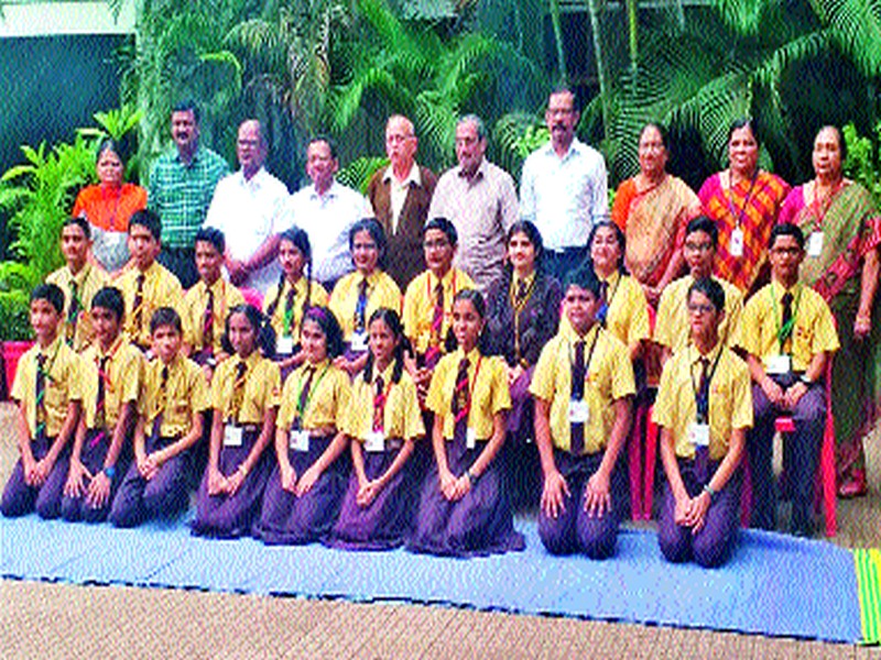  Honors of quality at Junnare High School | जुन्नरे हायस्कूलमध्ये गुणवंतांचा सत्कार