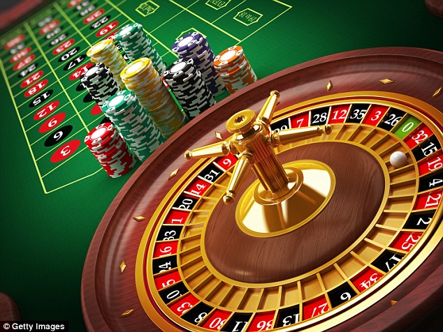 'Fun Target Online Casino' game adiction in youths | ‘फन टार्गेट आॅनलाइन कसिनो’चा विळखा