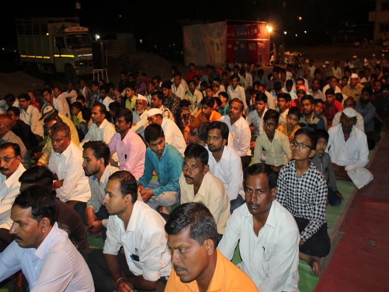 Celebrate the dedication day at Bajajnagar | बजाजनगरात समर्पण दिन साजरा