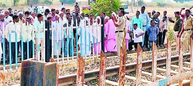 Railway will stop at Shrikhetra Ridhapur | श्रीक्षेत्र रिद्धपूर येथे थांबणार रेल्वे