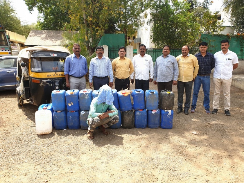 Illegal liquor of Savvadon lakhs seized in the district | जिल्ह्यात सव्वादोन लाखांची अवैध दारू जप्त