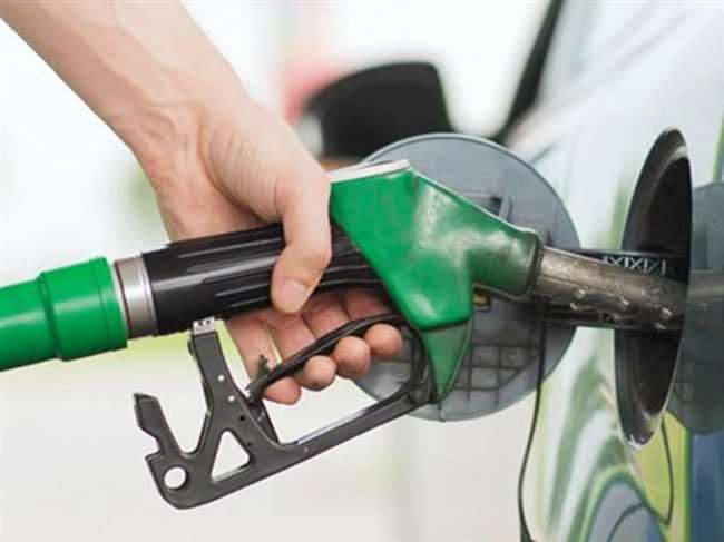 Petrol off private vehicles starting today | खासगी वाहनांना आजपासून पेट्रोल बंद