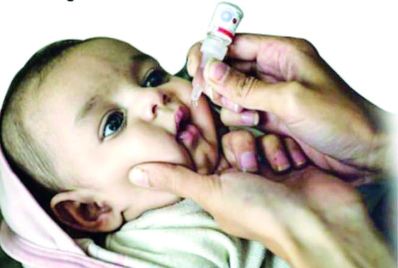 Wardhekar vaccinated the children without fearing Corona | कोरोनाला न घाबरता वर्धेकरांनी बालकांचे केले लसीकरण