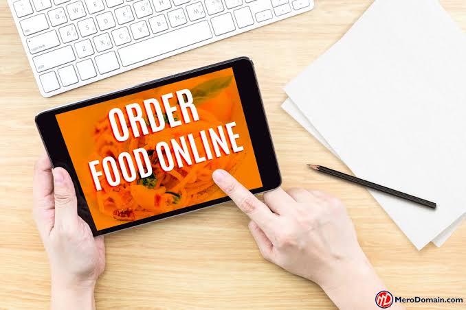 It was expensive to order meals online, the cheating with senior citizen Rs 10,000 | जेवणाची ऑनलाईन ऑर्डर करणे पडले महागात, ज्येष्ठाची १० हजारांची फसवणूक
