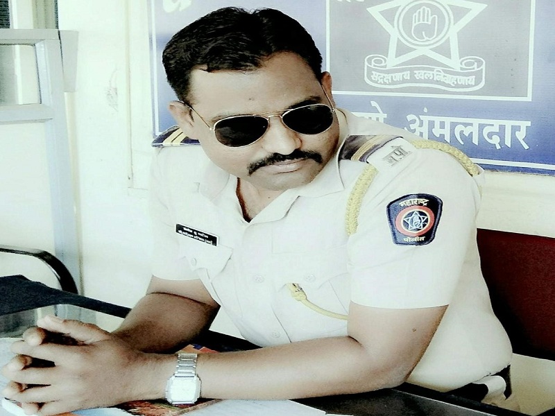 constable detained at Vaijapur Thane while taking a bribe of six thousand rupees | सहा हजार रुपयांची लाच घेताना वैजापूर ठाण्यातील हवालदार अटकेत