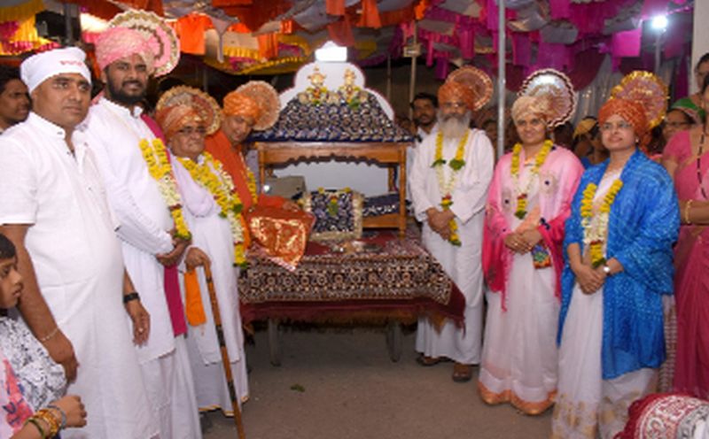Shobhayatra for Sonargirra Parayan Festival | सोनगीरला पारायण महोत्सवानिमित्त शोभायात्रा़