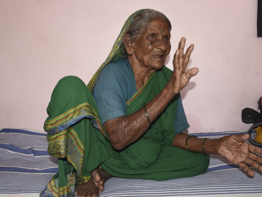 Lakshmibai priest gets the house of rights | १०४ वर्षांच्या लक्ष्मीबाई पुजारींना मिळणार हक्काचे घर