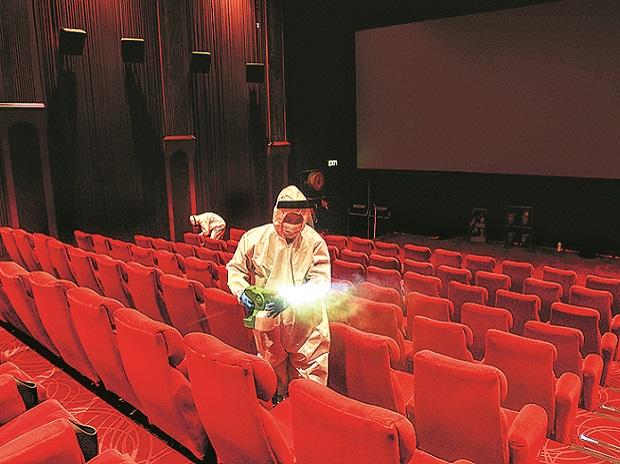 Possibility to start multiplexes, theaters | अनलॉक-५ : मल्टिप्लेक्स, नाट्यगृहे सुरू होण्याची शक्यता