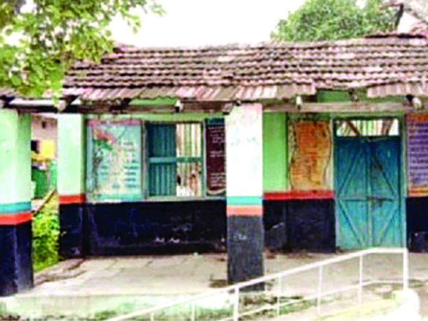 217 classrooms in Zilla Parishad schools are scary | जिल्हा परिषद शाळांमधील २१७ वर्गखाेल्या धाेकादायक