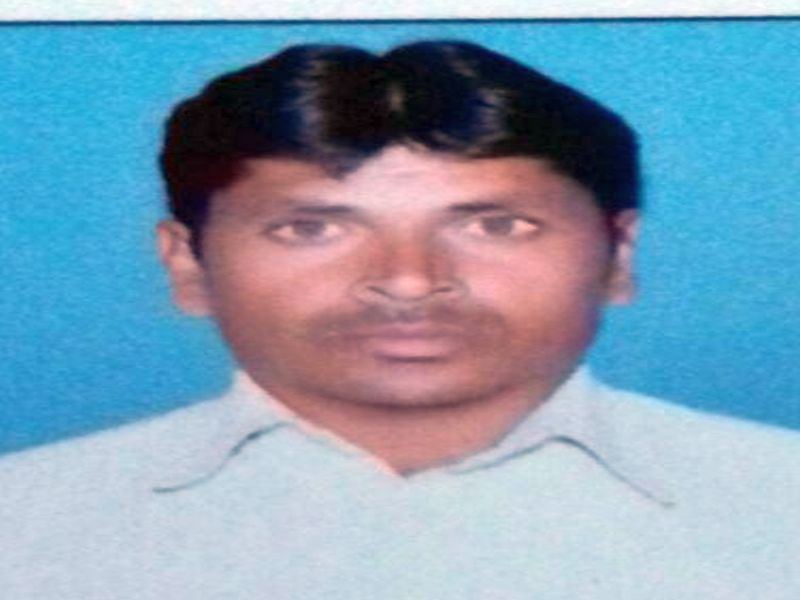Suicide of Shunde, a farmer in Shindkheda taluka | शिंदखेडा तालुक्यातील चुडाणे येथील शेतक-याची आत्महत्या