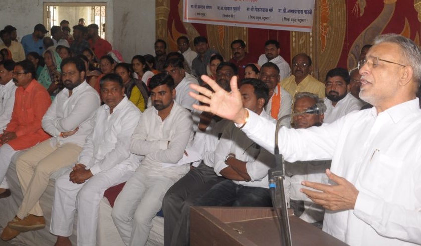 Shiv Sena should not be considered weak | शिवसेनेला कुणी कमजोर समजू नये