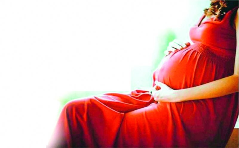 12 pregnant positives found throughout the year | वर्षभरात आढळल्या 12 गर्भवती पॉझिटिव्ह