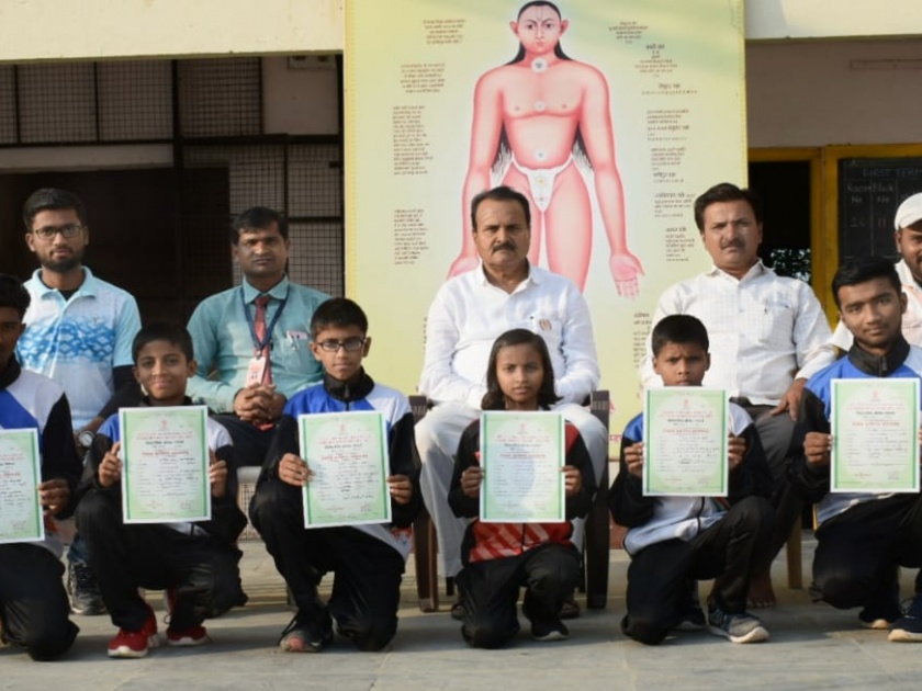 Soul Malik School Success in Yogasan Tournament | योगासन स्पर्धेत आत्मा मालिक शाळेचे यश