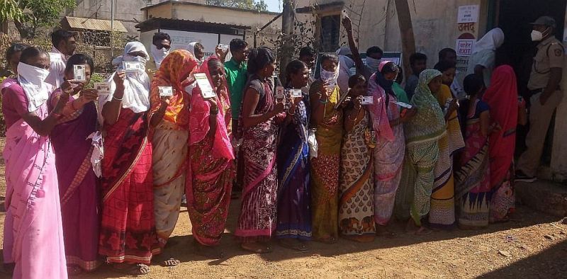73.16 percent polling for Gram Panchayat in Gondia district | गोंदिया जिल्ह्यात ग्रामपंचायतसाठी ७३.१६ टक्के मतदान