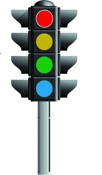 Light blue lights will now take on traffic signals in Nagpur | नागपुरात आता ट्रॅफिक सिग्नल्सवर लागेल निळा दिवा