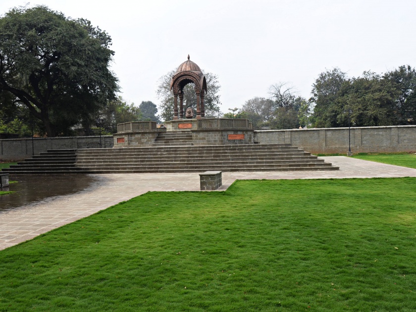 Kolhapurkar celebrates Shahu Samadhi monument, Rajarshi Shahu Maharaj's wish | कोल्हापूरकरांनी साकारले शाहू समाधी स्मारक, राजर्षी शाहू महाराजांची इच्छापूर्ती