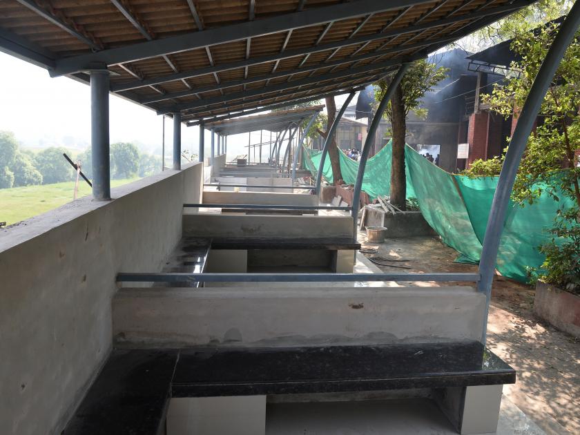 Renovation of Twenty-six sheds at Panchanganga Cemetery | पंचगंगा स्मशानभूमीत विसावा शेडचे नूतनीकरण