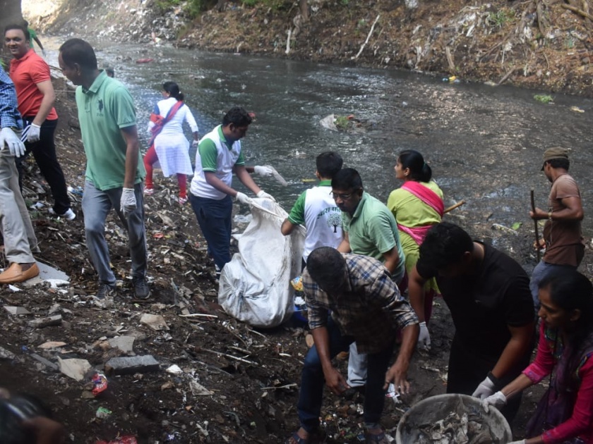 Kolhapur municipality: A spontaneous response from the citizens of the hygiene campaign | कोल्हापूर महापालिका :महास्वच्छता मोहिमेस नागरिकांतून उत्स्फूर्त प्रतिसाद