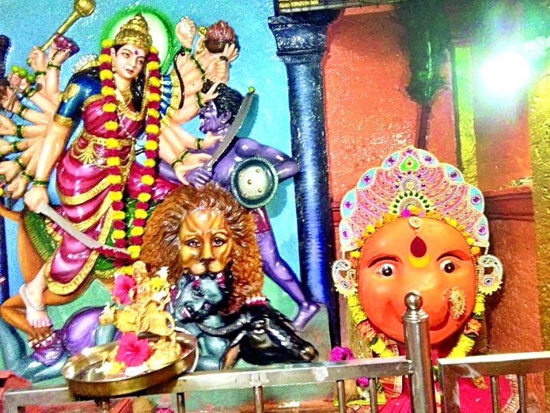 Navratri festival will be celebrated at family level | नवरात्रोत्सवही गणेशोत्सवाप्रमाणेच कौटुंबिक स्तरावरच होणार साजरा