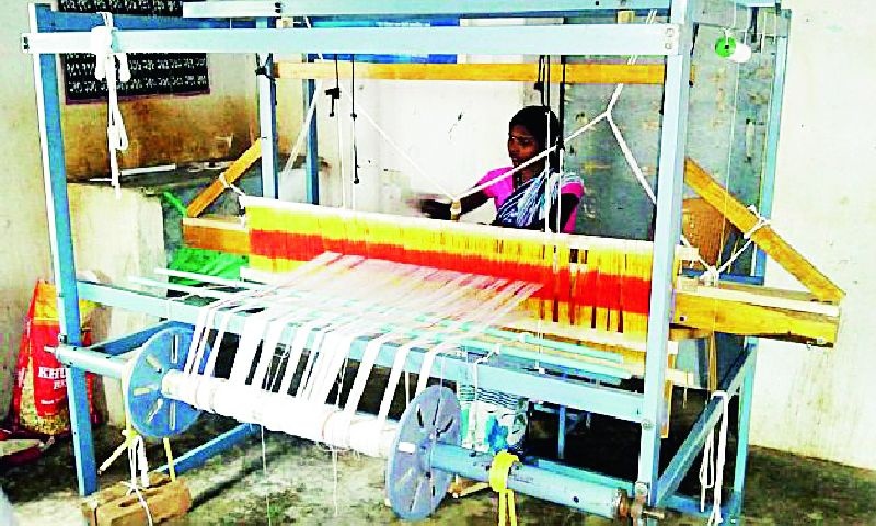 Lessons for Khadi Textile Manufacture | खादी कापड निर्मितीचे धडे