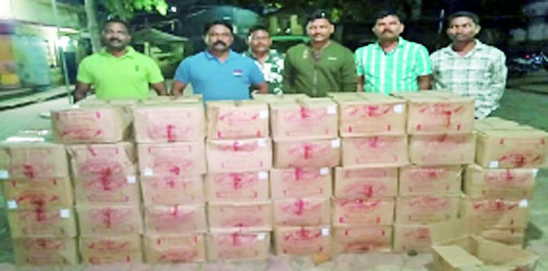 Six lakh domestic liquor seized | सहा लाखांची देशी दारू जप्त