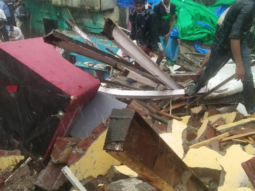 The chali part collapsed in Malad; 5 to 6 injured | मालाडमध्ये चाळीचा भाग कोसळला; ५ ते ६ जण जखमी