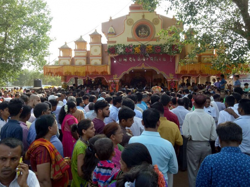Sindhudurg: Vrangurle-Tulas Village commemorating the birth of Lord Dev Jatir | सिंधुदुर्ग: वेंगुर्ले-तुळस येथील ग्रामदैवत श्री देव जैतीर उत्सवास प्रारंभ