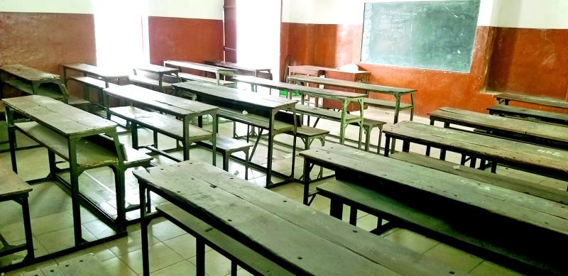 schools and coaching classes closed in Nagpur | नागपुरातील शाळांमध्ये शुकशुकाट, कोचिंग क्लासेसही बंद