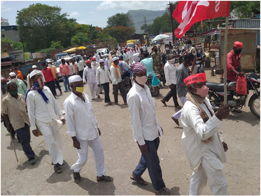 Chandwad CPI (M) march on tehsil | चांदवडला भाकपचा तहसीलवर मोर्चा