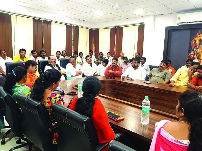  Shiv Sena wants the constituency of the Akola city | शिवसेनेला हवा शहरातील विधानसभा मतदारसंघ