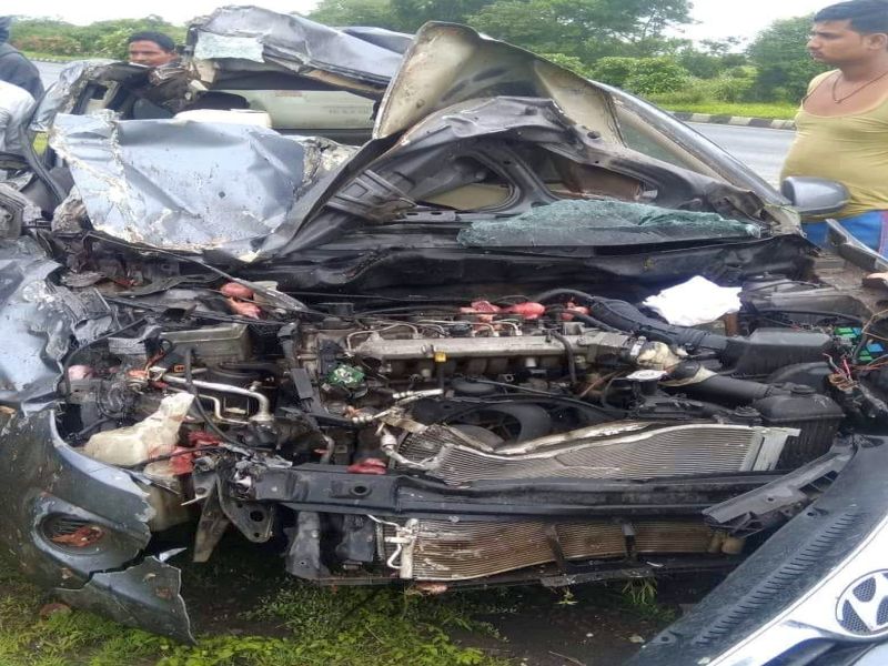 Dudhsagar doctor dies in road accident | धुळ्यातील डॉक्टराचा चांदवडनजीक अपघातात मृत्यू