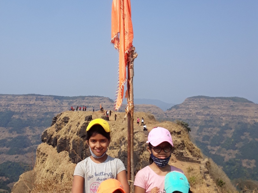 Enthusiasm of children to make the historic fort Vasota Sir! | ऐतिहासिक किल्ले वासोटा सर करण्यासाठी बालमावळ्यांचा उत्साह !