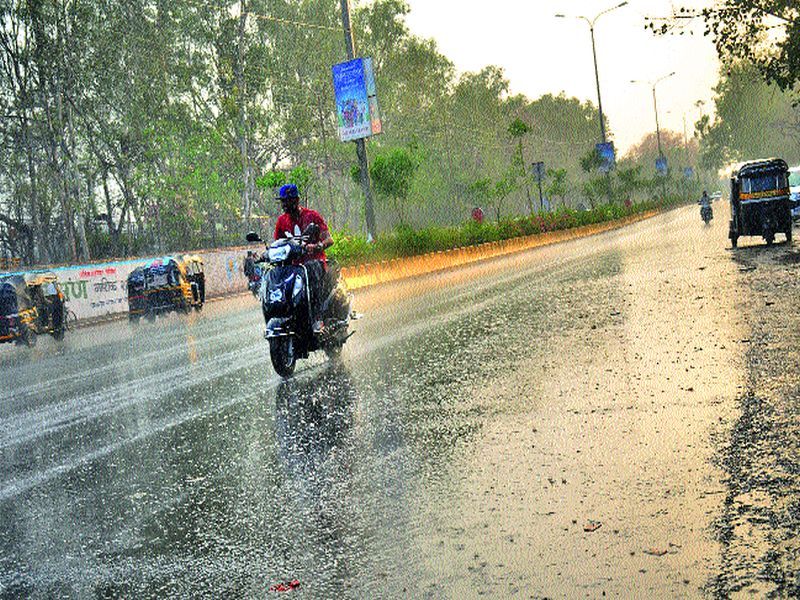 Rain accompanied by wind and rain in Sikhega, Songaon and Bhandali area | सायखेडा, सोनगाव, भेंडाळी परिसरात वाऱ्यासह पाऊस