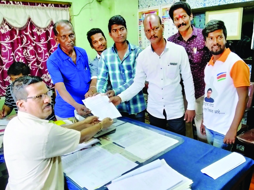 Report to Deposit Manager on behalf of Devgad Taluka MNS | देवगड तालुका मनसेच्यावतीने आगार व्यवस्थापकांना इशारा