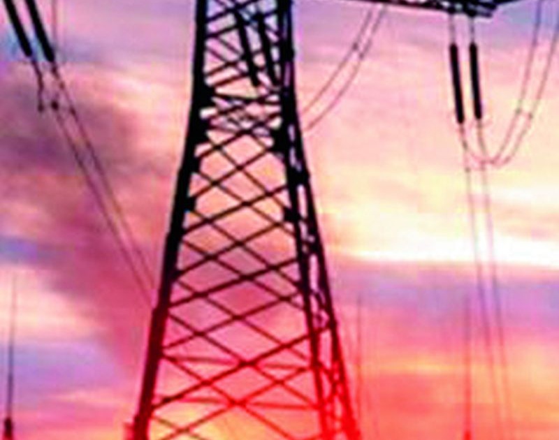 1696 crore electricity arrears in the district | जिल्ह्यातील विजेची थकबाकी १६९६ कोटी