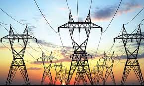 Pune, Pimpri-Chinchwad power supply disrupted due to rains; 95% supply from MSEDCL undo | पुणे, पिंपरी-चिंचवडचा वीज पुरवठा पावसामुळे विस्कळीत; महावितरणकडून ९५ टक्के पुरवठा पूर्ववत