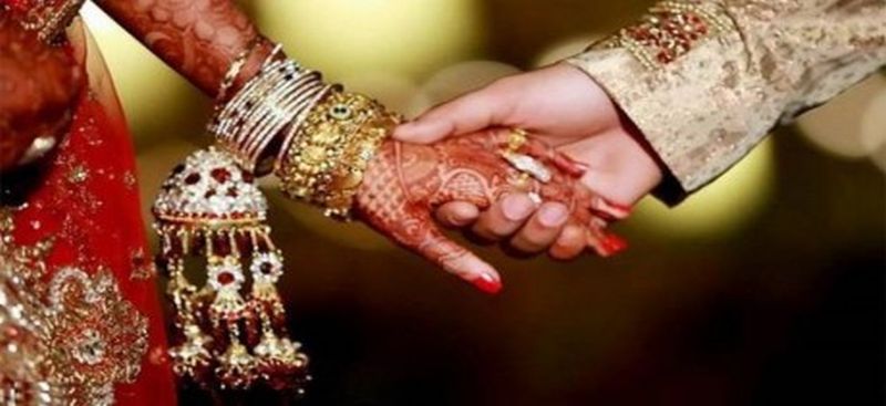 Inter cast married couples have not been get subsidy for years | आंतरजातीय विवाहित जोडप्यांना वर्षभरापासून दिडकीही नाही