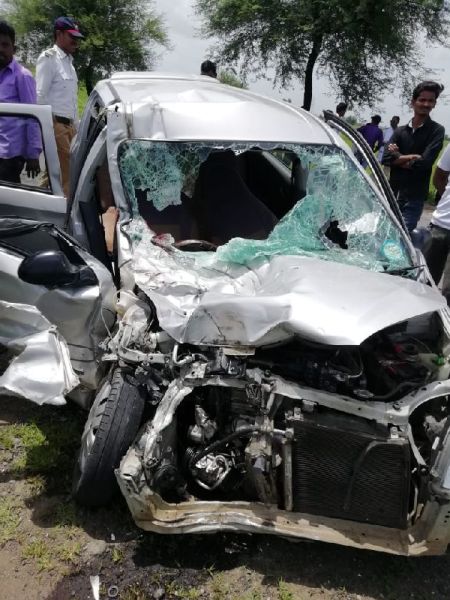 Accident on Nagpur-Aurangabad National Highway; Full family died | नागपूर-औरंगाबाद राष्ट्रीय महामार्गावर अपघात; अवघे कुटुंब संपले