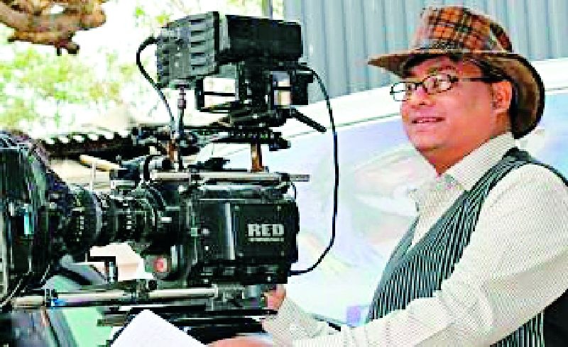 Ganesh Raiqwar's film fills in the field | गणेश रहिकवारची चित्रपट क्षेत्रात भरारी