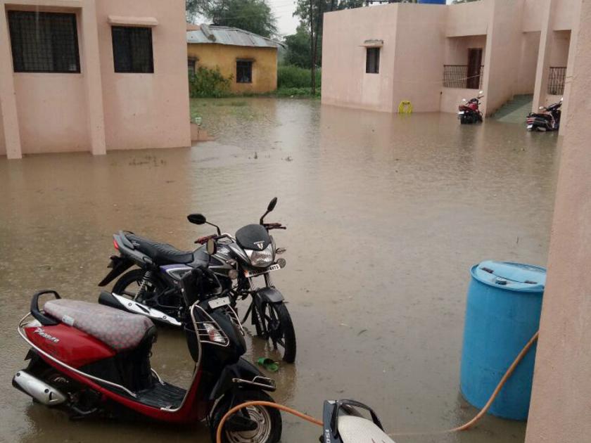 River floods in Jalna flood | जालन्यात नदी-नाल्यांना पूर