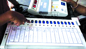 Lok Sabha Election 2019 For urban voters, the ropes | Lok Sabha Election 2019 शहरी मतदारांसाठी रस्सीखेच
