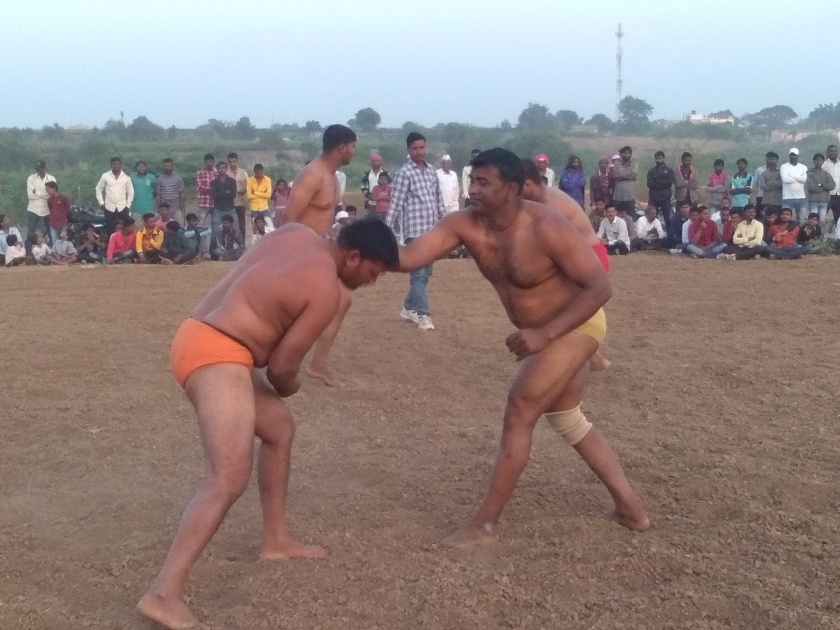 Narayantanbhaila wrestling riots | नारायणटेंभीला कुस्त्यांची दंगल